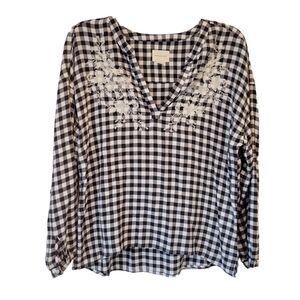 American Eagle embroidered flannel top
